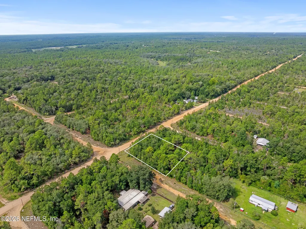 0 13th Street Interlachen FL 32148