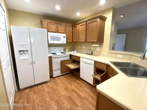 13715 Richmond Park Drive Jacksonville FL 32224