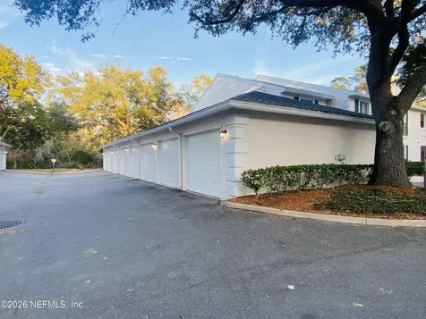 13715 Richmond Park Drive Jacksonville FL 32224