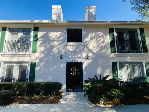 13715 Richmond Park Drive Jacksonville FL 32224