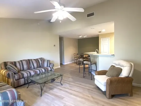 13715 Richmond Park Drive Jacksonville FL 32224