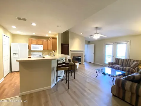 13715 Richmond Park Drive Jacksonville FL 32224