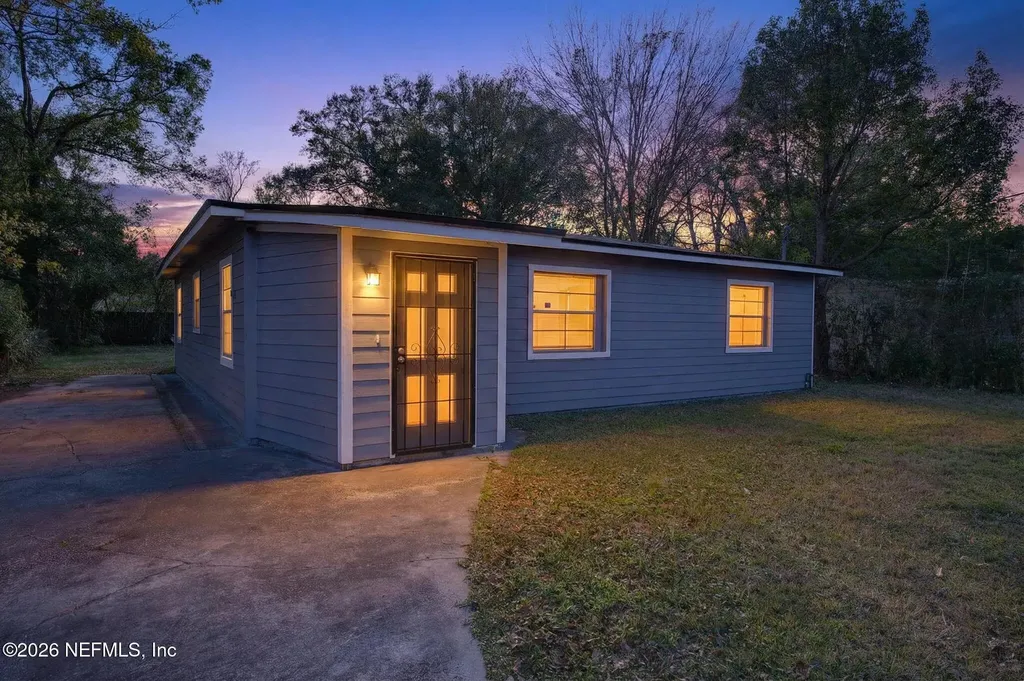 2922 W 11th Street Jacksonville FL 32254