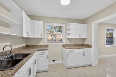 2922 W 11th Street Jacksonville FL 32254