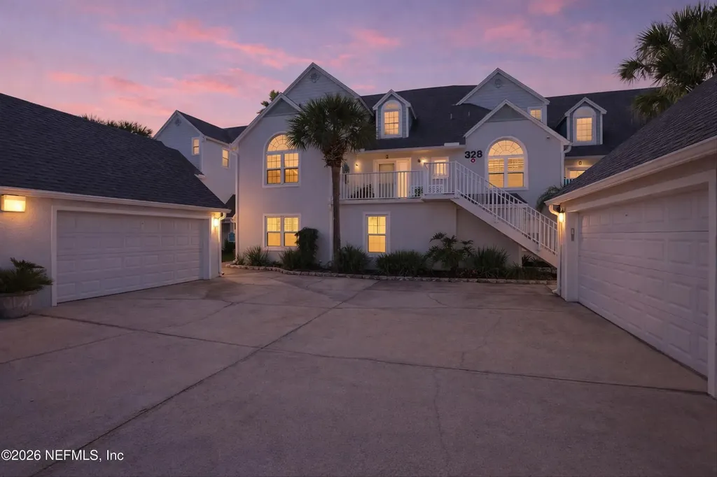 328 Village Drive St. Augustine FL 32084