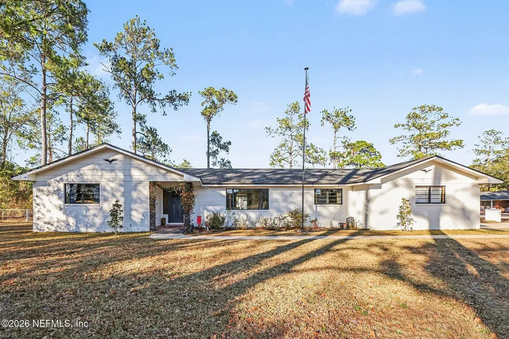 4279 Barber Bros Circle Macclenny FL 32063