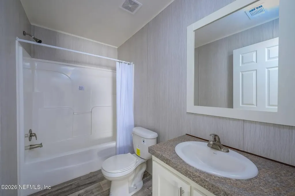 1041 NE County Road 125 Lawtey FL 32058