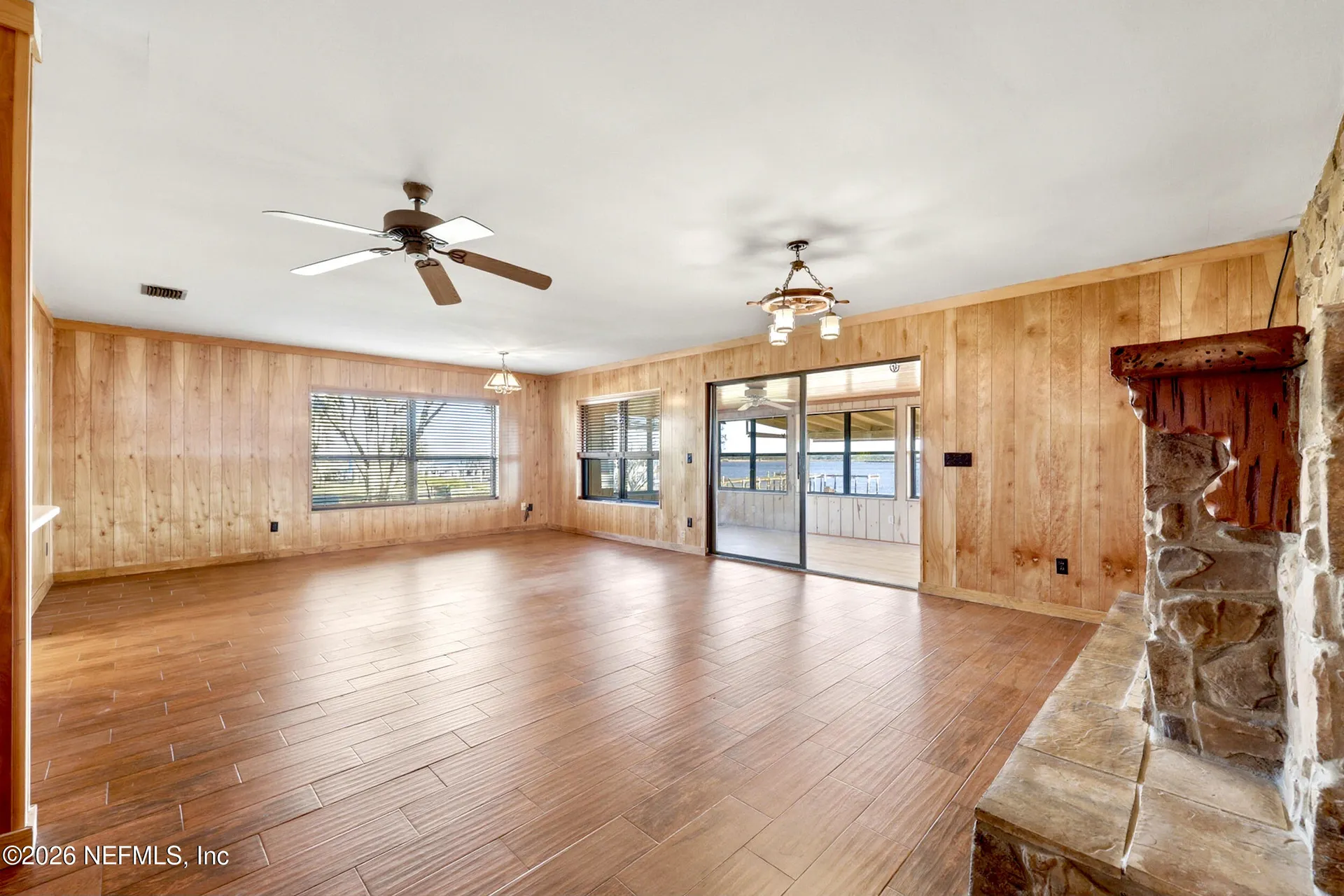 9022 Heckscher Drive Jacksonville FL 32226