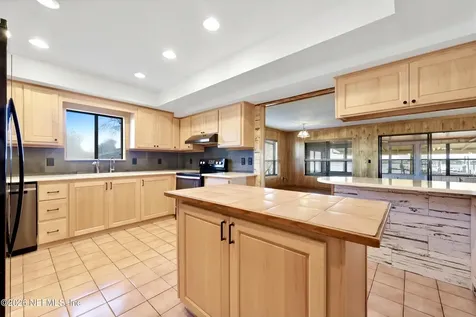 9022 Heckscher Drive Jacksonville FL 32226