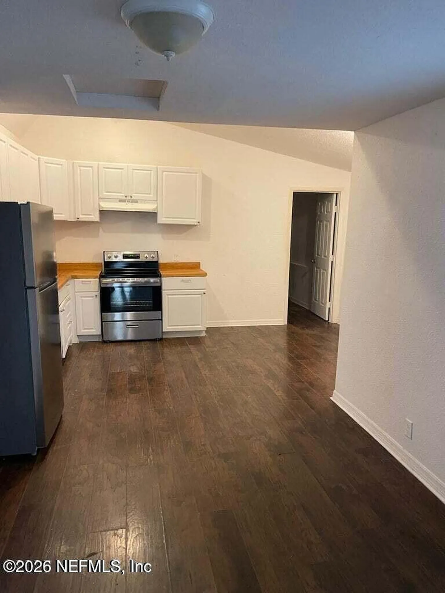 7805 Siskin Avenue Jacksonville FL 32219