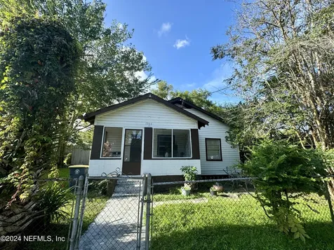 1964 W 6th Street Jacksonville FL 32209