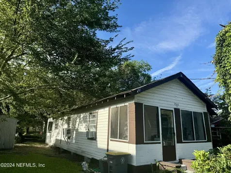 1964 W 6th Street Jacksonville FL 32209