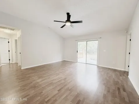 8713 Star Leaf Road N Jacksonville FL 32210