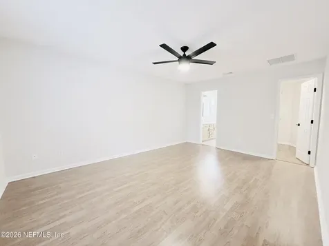 8713 Star Leaf Road N Jacksonville FL 32210
