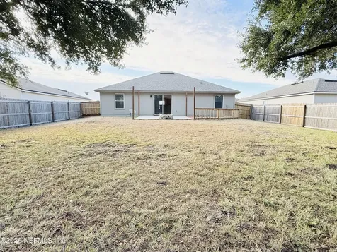 8713 Star Leaf Road N Jacksonville FL 32210
