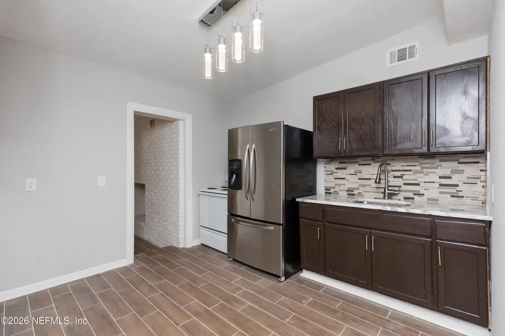 8617 3rd Avenue Jacksonville FL 32208
