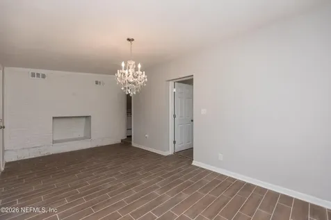8617 3rd Avenue Jacksonville FL 32208
