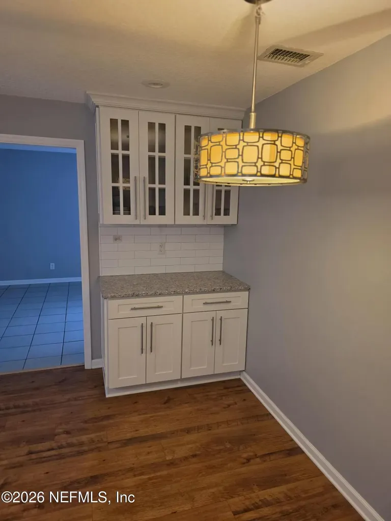 8913 Erin Court Jacksonville FL 32216