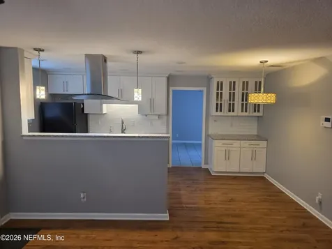 8913 Erin Court Jacksonville FL 32216