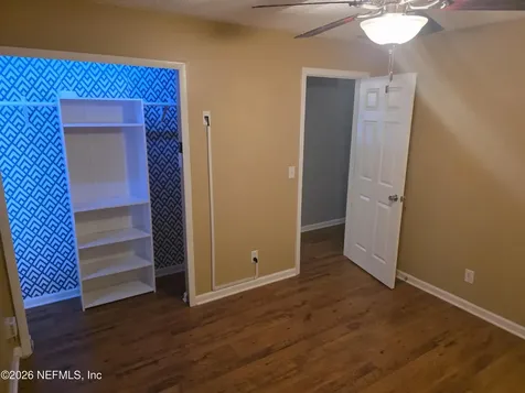 8913 Erin Court Jacksonville FL 32216