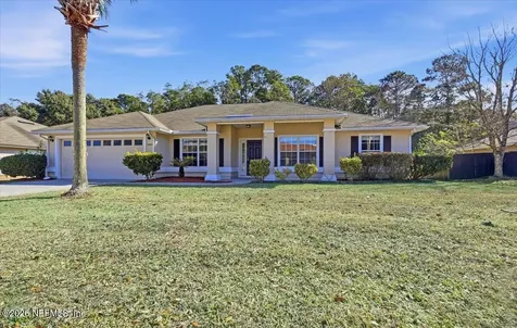 14081 Crestwick Drive E Jacksonville FL 32218
