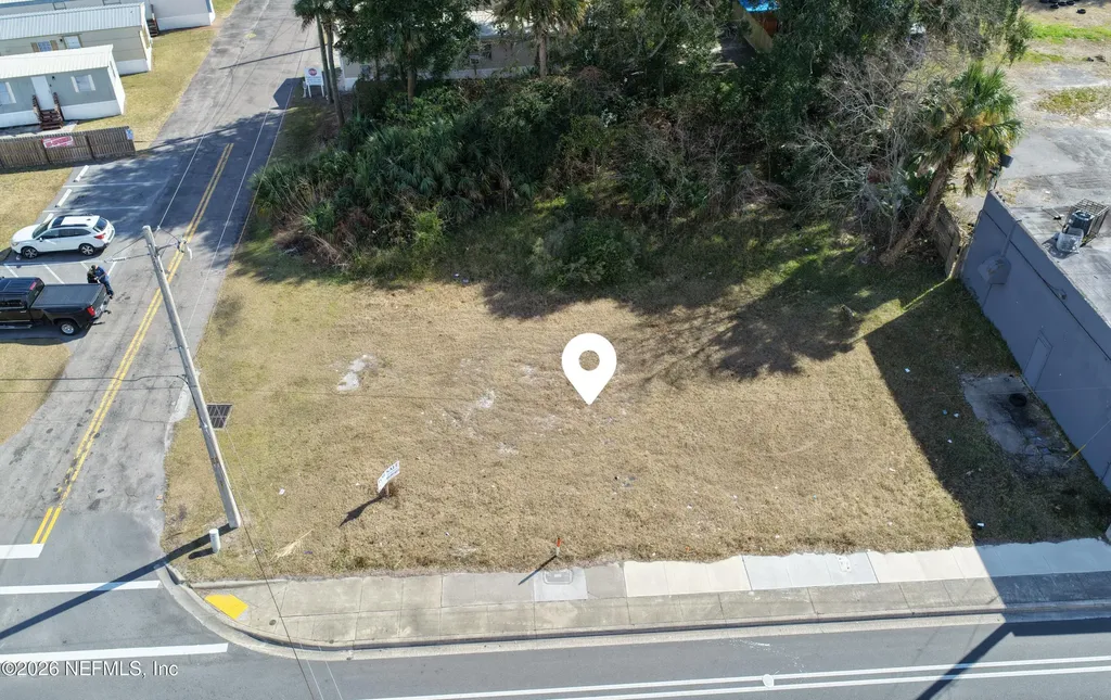 4923 Main Street N Jacksonville FL 32206