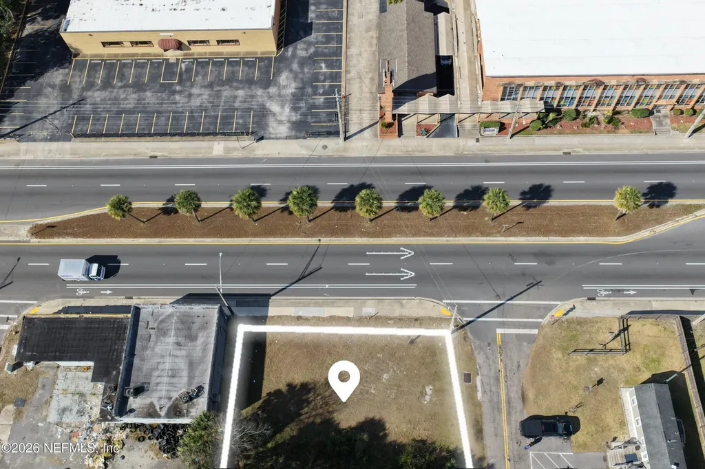 4923 Main Street N Jacksonville FL 32206