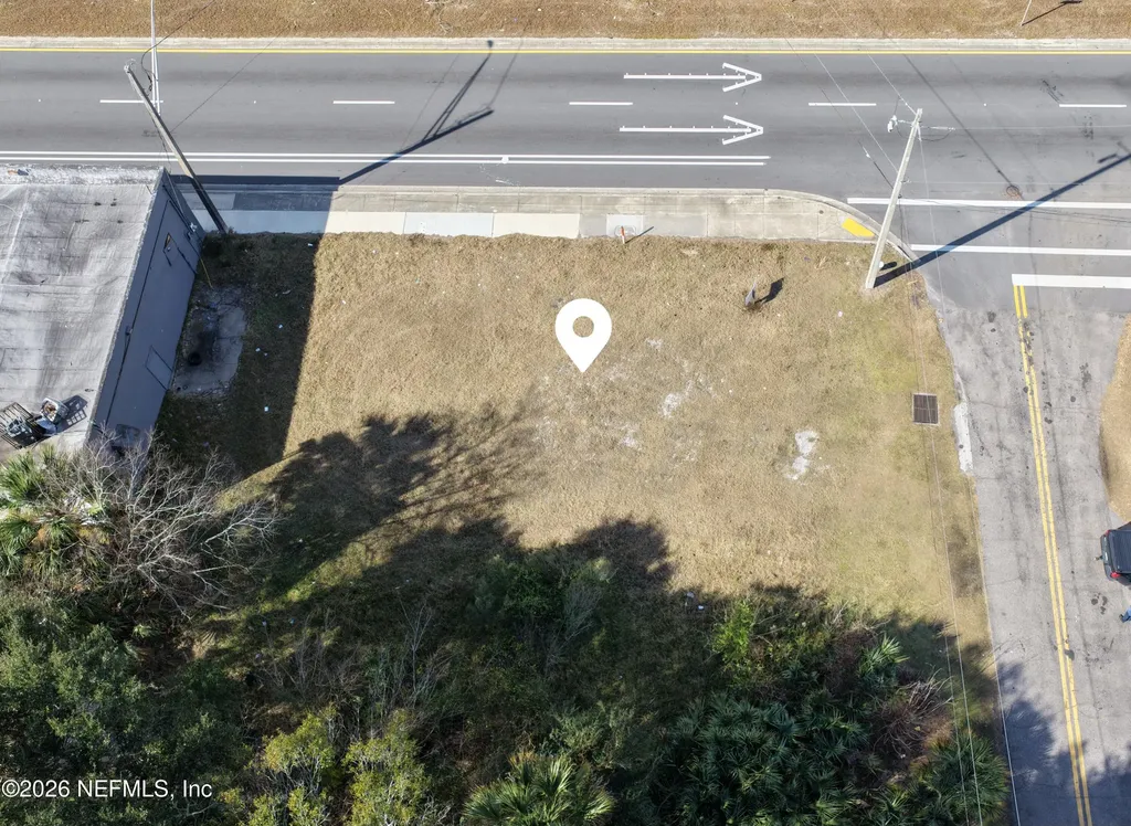 4923 Main Street N Jacksonville FL 32206