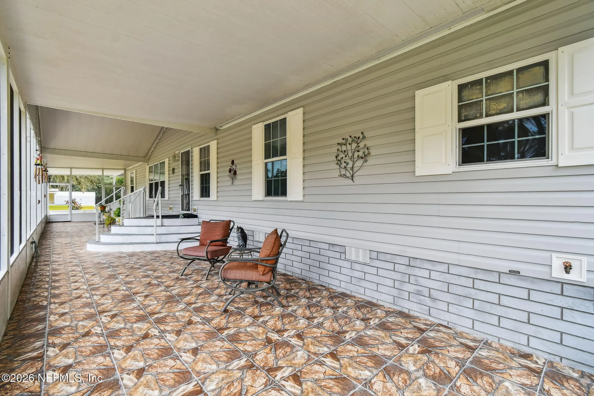 135 Lake Como Drive Pomona Park FL 32181