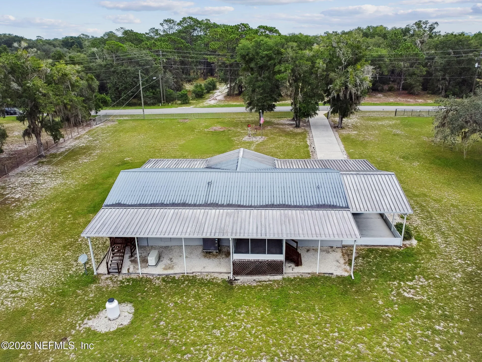 135 Lake Como Drive Pomona Park FL 32181