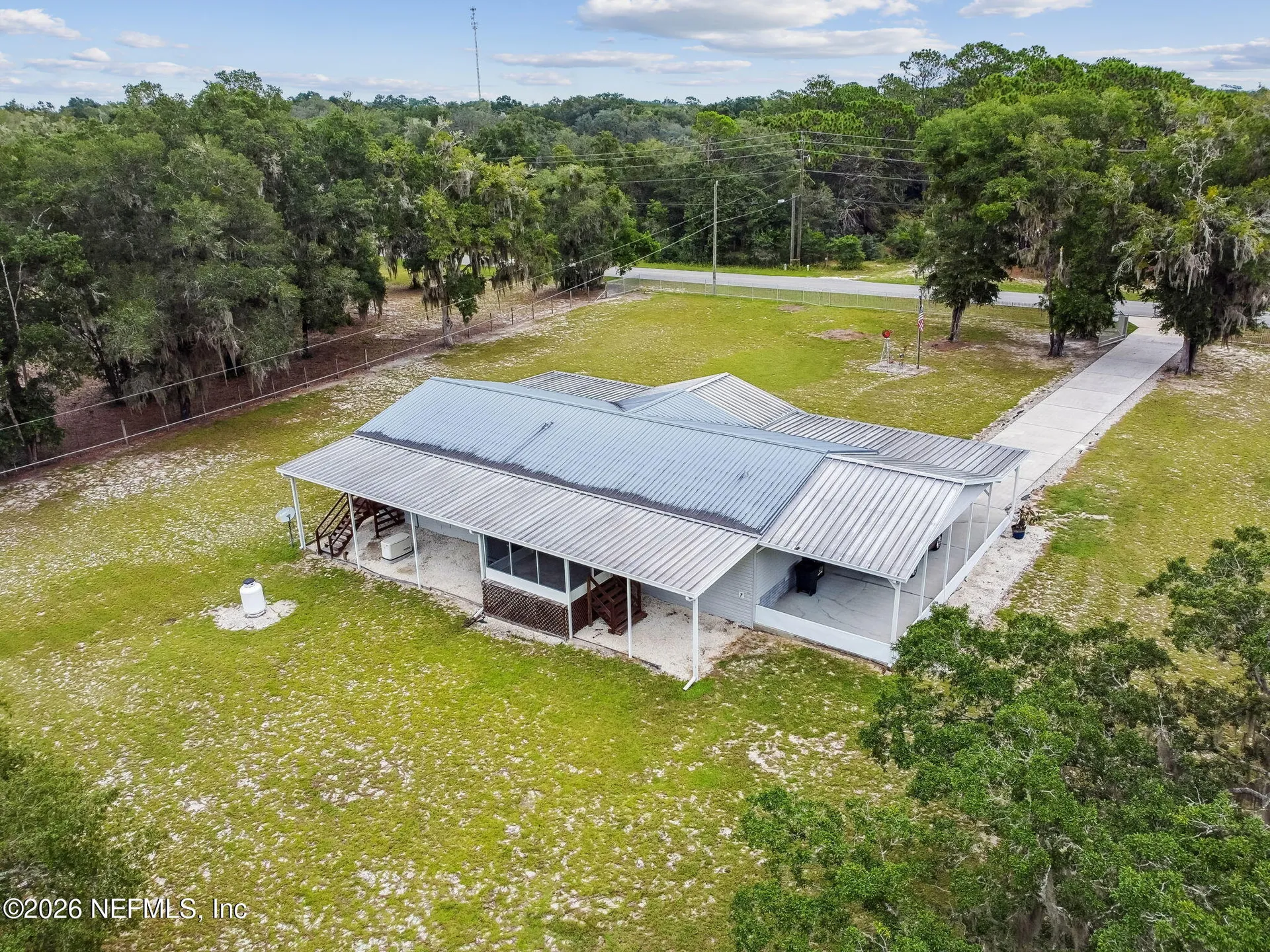 135 Lake Como Drive Pomona Park FL 32181