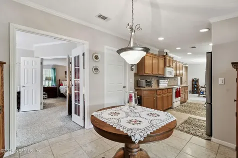 135 Lake Como Drive Pomona Park FL 32181