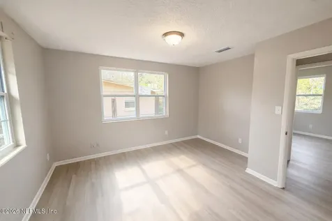 8265 Colville Street Jacksonville FL 32220