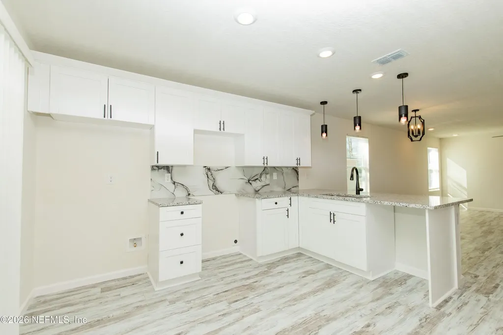 6022 Dunmire Avenue Jacksonville FL 32219