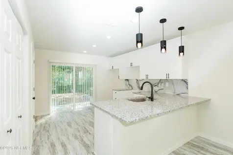 6022 Dunmire Avenue Jacksonville FL 32219
