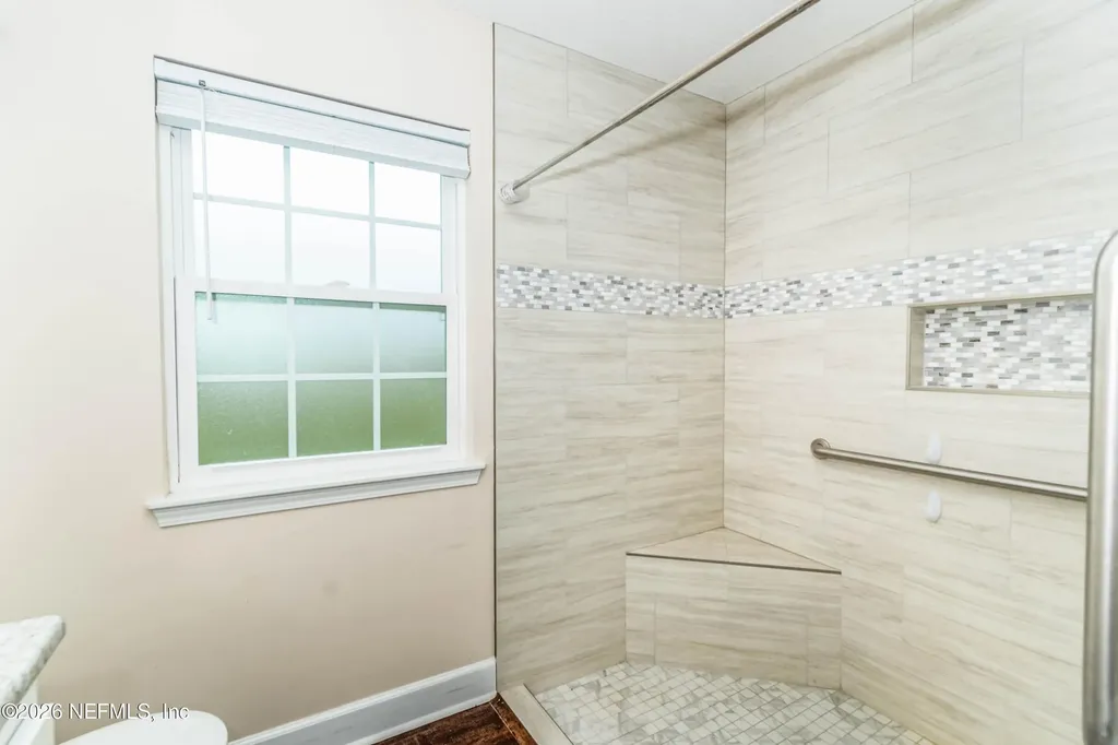 18100 Crews Road Glen St. Mary FL 32040