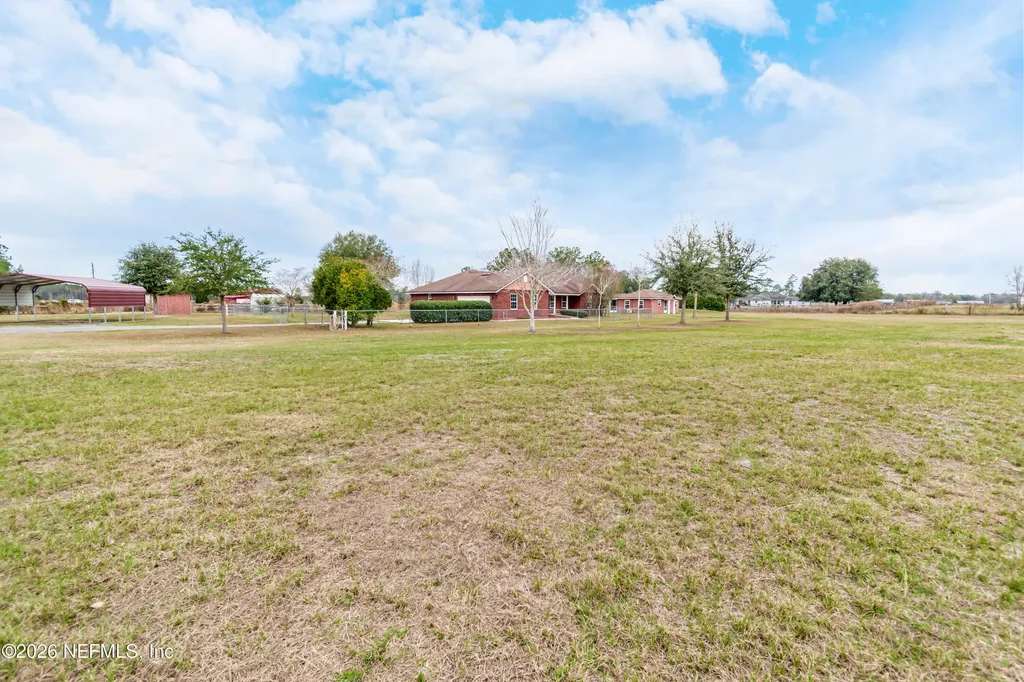 18100 Crews Road Glen St. Mary FL 32040