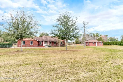 18100 Crews Road Glen St. Mary FL 32040