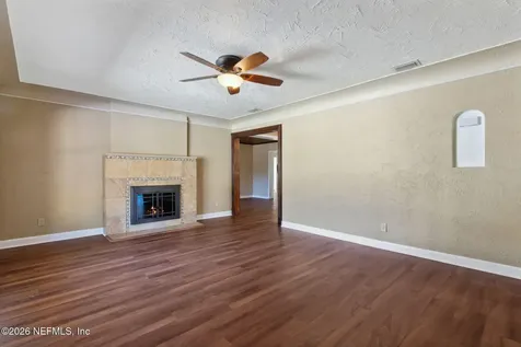 2574 Lake Shore Boulevard Jacksonville FL 32210