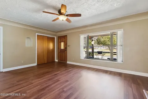 2574 Lake Shore Boulevard Jacksonville FL 32210