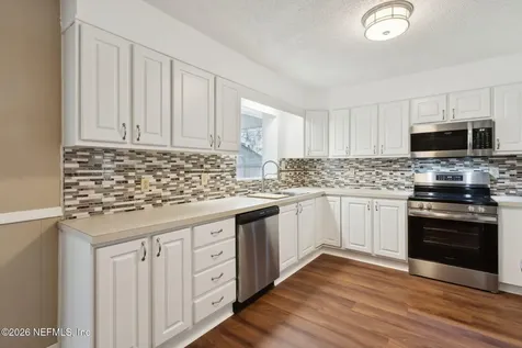 2574 Lake Shore Boulevard Jacksonville FL 32210