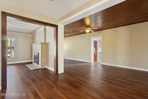 2574 Lake Shore Boulevard Jacksonville FL 32210