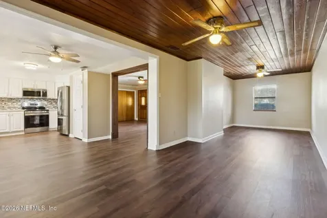 2574 Lake Shore Boulevard Jacksonville FL 32210