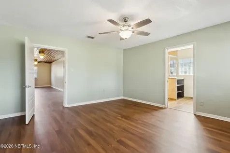 2574 Lake Shore Boulevard Jacksonville FL 32210