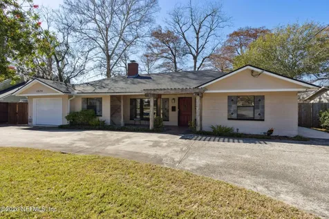 2574 Lake Shore Boulevard Jacksonville FL 32210