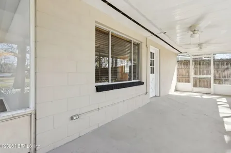 2574 Lake Shore Boulevard Jacksonville FL 32210