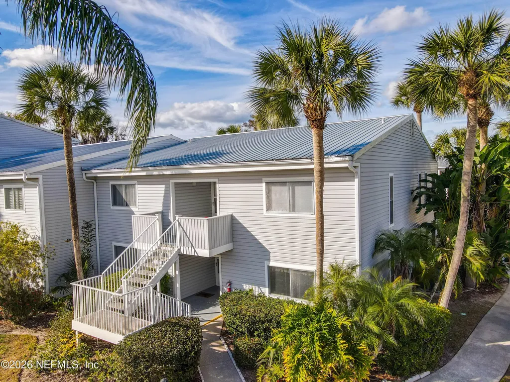 115 River Bend Place Welaka FL 32193