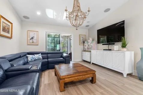 70 Vestavia Court Jacksonville FL 32081