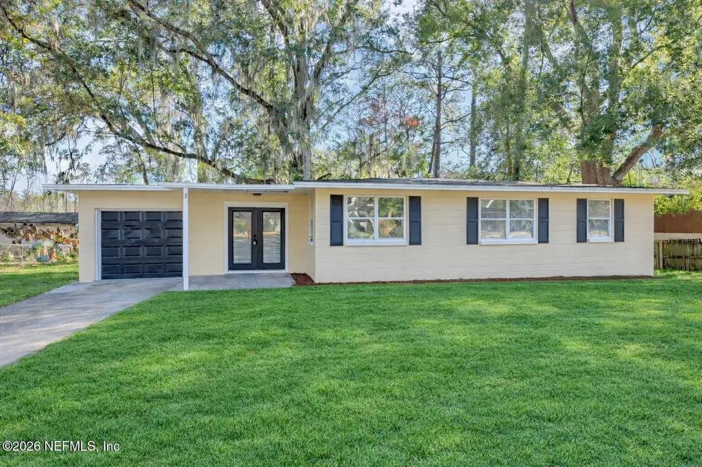 3430 Hickorynut Street Jacksonville FL 32208