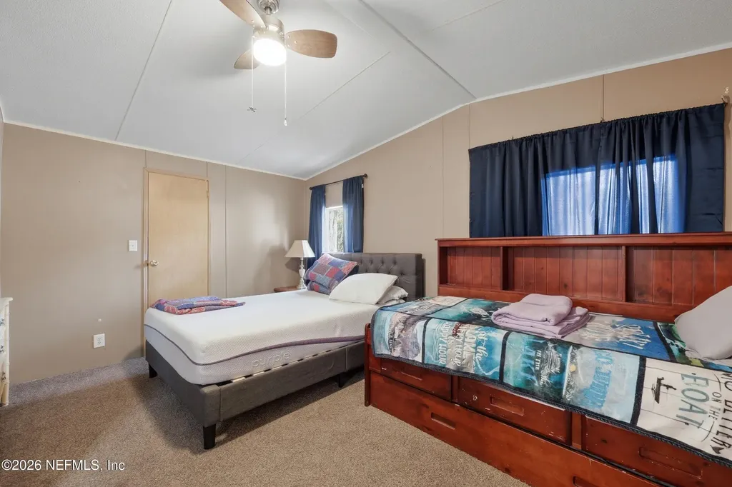 143 S Lake George Drive Georgetown FL 32139